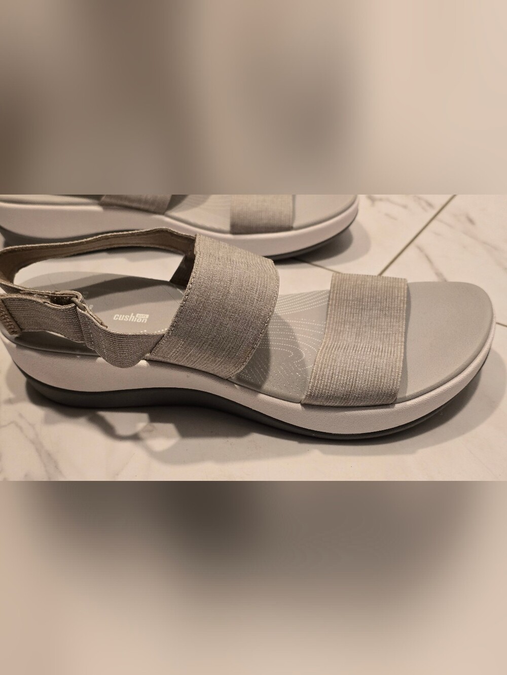 New Clarks CloudSteppers Sandles